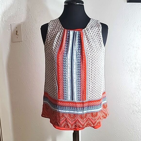 Rose & Olive Sleeveless Top,  Size Small, Blue & White Print w/Red Split in back - Picture 1 of 7